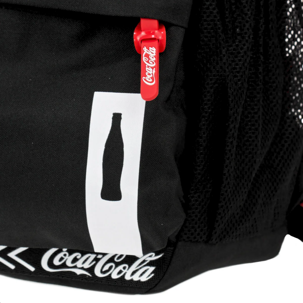 Mochila De Costas Juvenil Coca Cola Pacific Preto Frame Papelaria