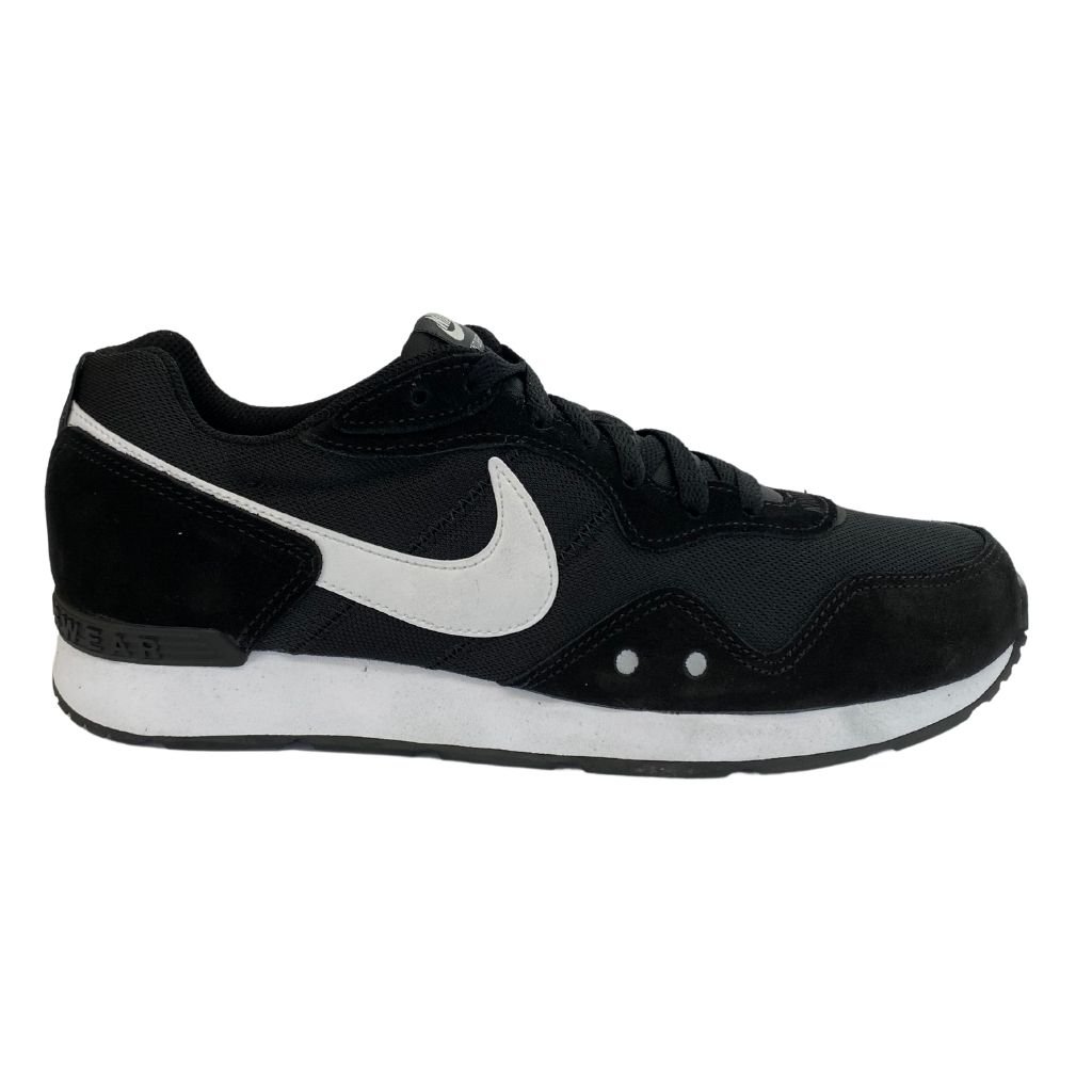 Nike sportswear hot sale tenis