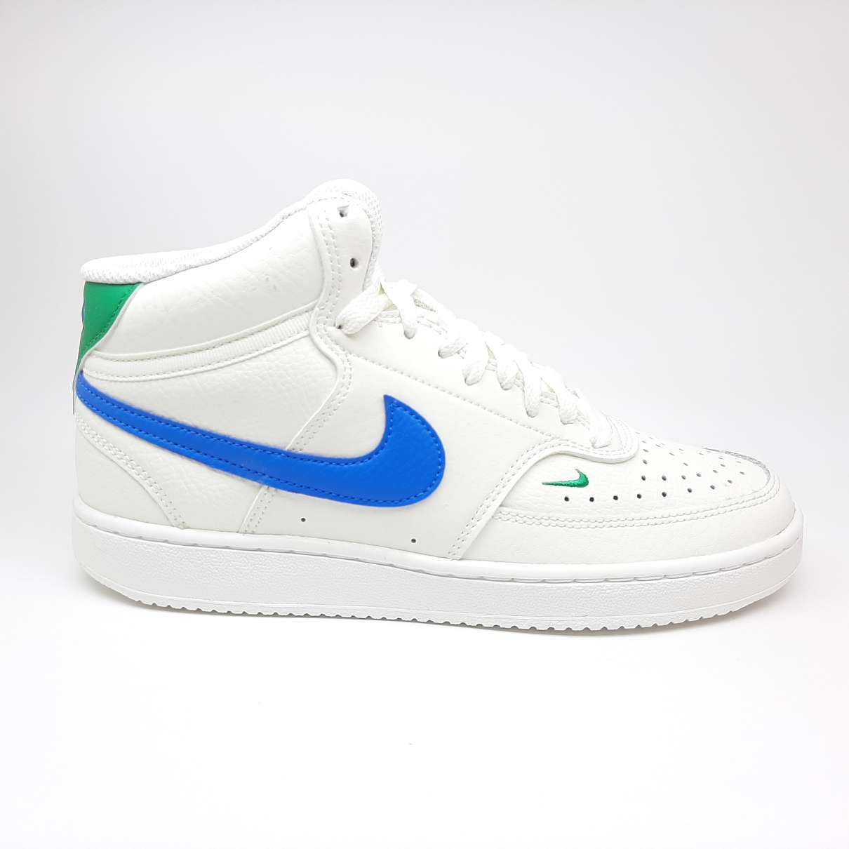 Tenis botinha hot sale nike branco