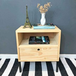 mesa lateral prateleira e gaveta com pe style natural e preto 1 3