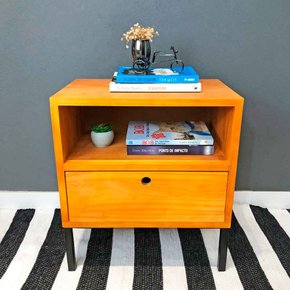 mesa lateral prateleira e gaveta com pe style carvalho e preto 2