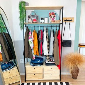 arara de roupas middle style industrial ample com 2 gaveteiros natural e preto 2 web