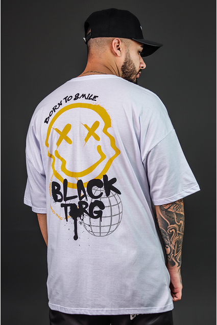 Camiseta Oversized White Smile