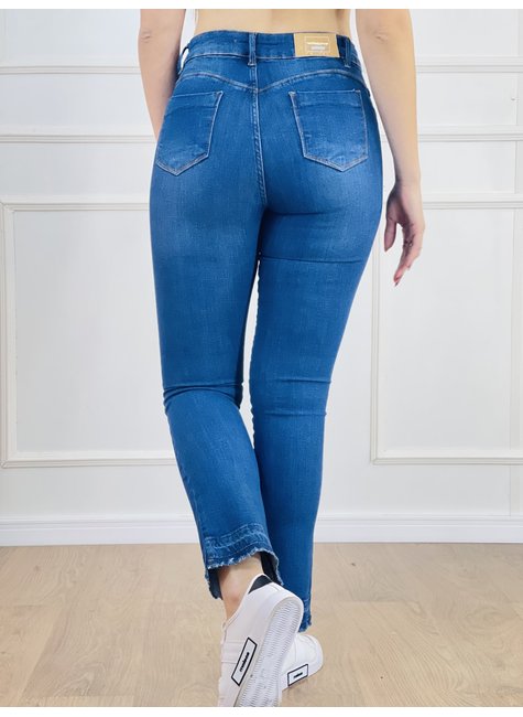 Calça Jeans Feminina One Flare Cintura Alta Detalhe Desfiado