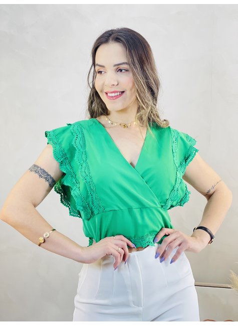 Camisa Feminina em Oferta - Até 10x Sem Juros!  Ideias fashion, Feminino,  Blusa social feminina
