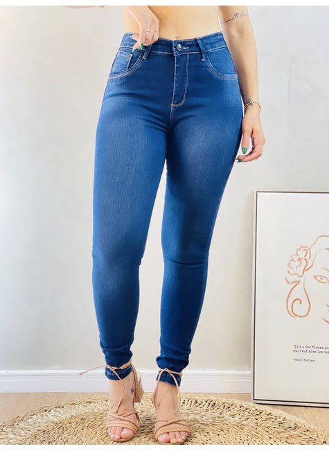 Tendências de Calças Jeans 2023 - Veja mais de 80 modelos de jeans