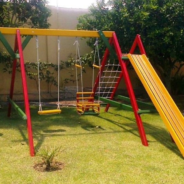Balanço com Escorregador Balanço com Escorregador