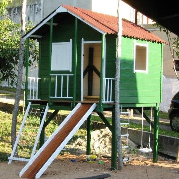 Casinha de Criança Suspensa - Juvenil Casinha de Criança Suspensa - Juvenil