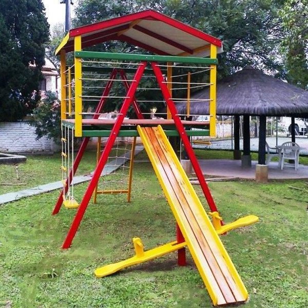 Casinha Suspensa Aberta Juvenil Casinha Suspensa Aberta Juvenil