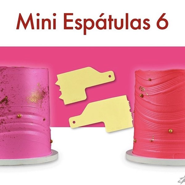 Jogo de 4 Espátulas Raspadoras Decorativas Confeiteiro