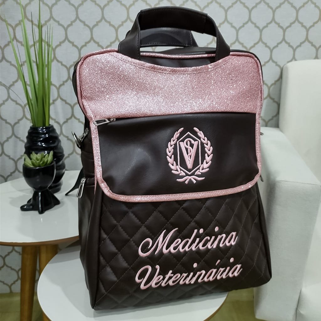 Bolsa/Mochila Universitária Personalizada Medicina Veterinária Marrom ...