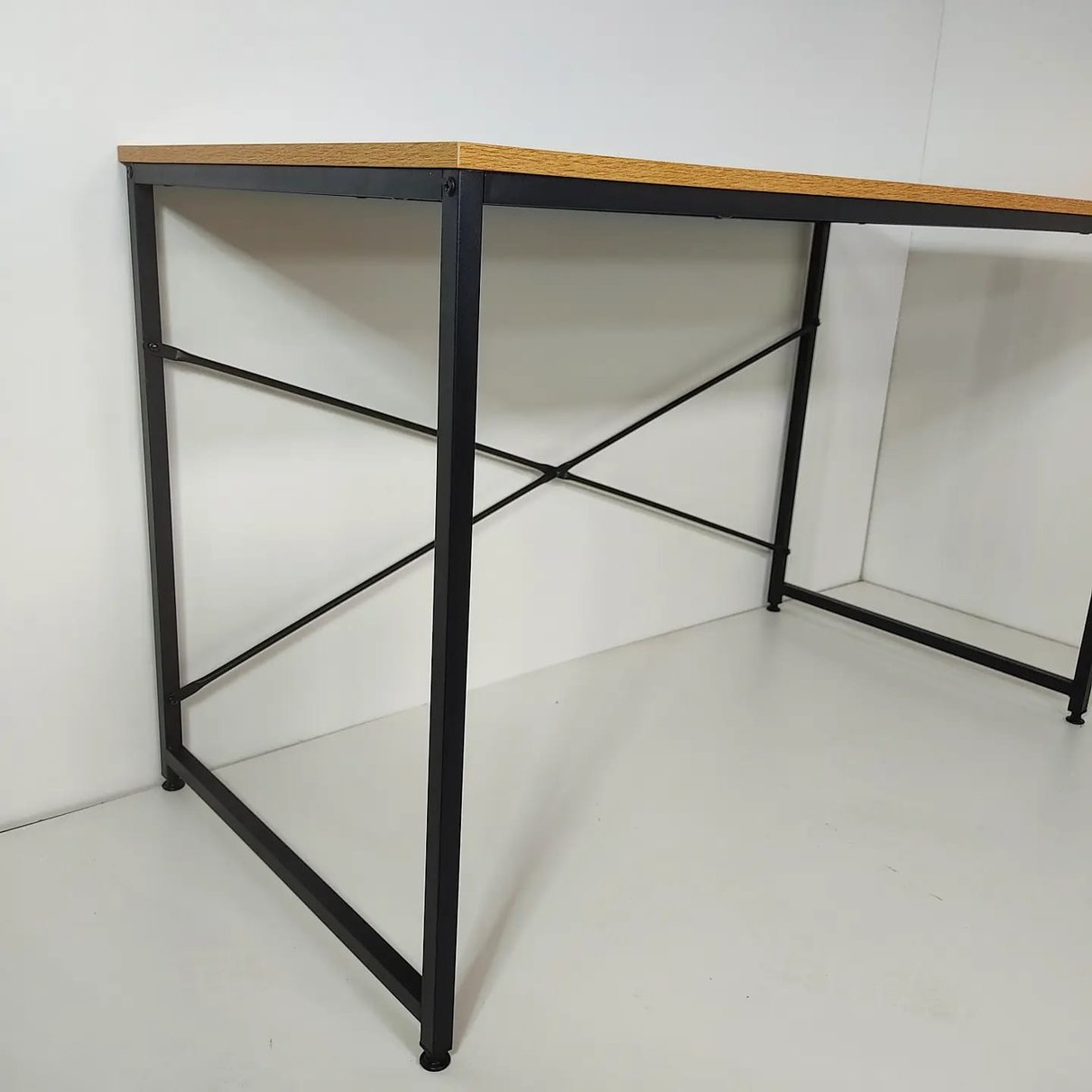 mesa para computador estilo industrial pes