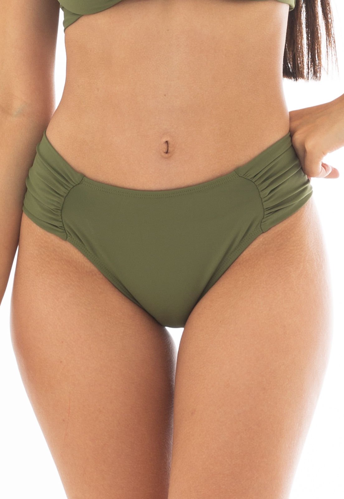 Calcinha de Biquíni Sem Elástico Com Lateral Larga Verde Oliva Calcinha de Biquíni Sem Elástico Com Lateral Larga Verde Oliva