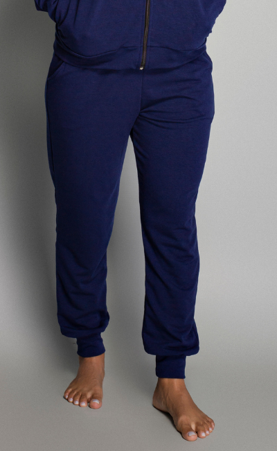 Calça de Moletinho com Elástico no Cós Cor Azul Marinho Calça de Moletinho com Elástico no Cós Cor Azul Marinho