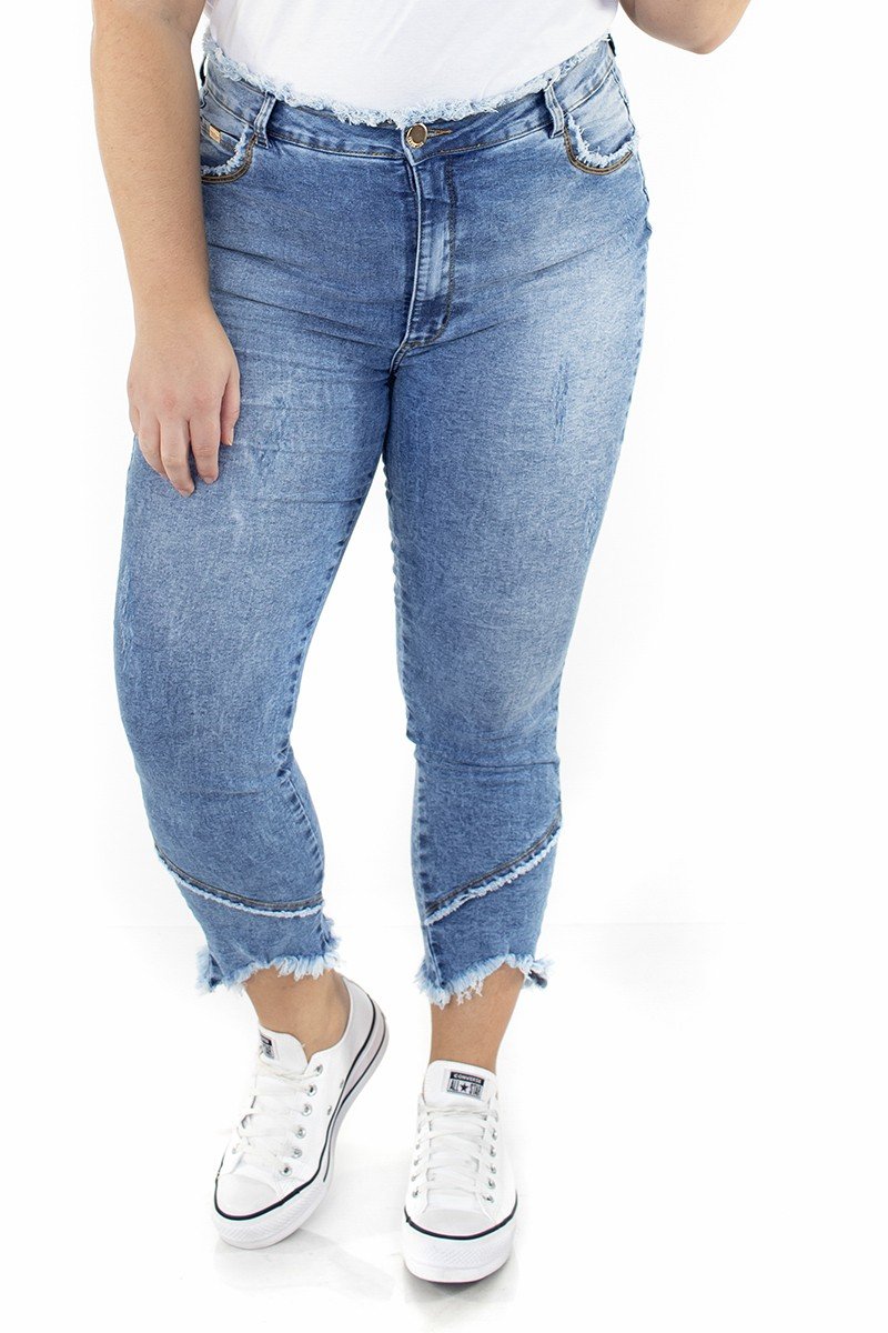 Modelo de best sale calça capri