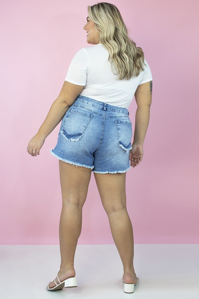 Short larguinho plus store size