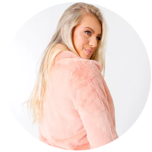 jaqueta feminina peluciada rosa
