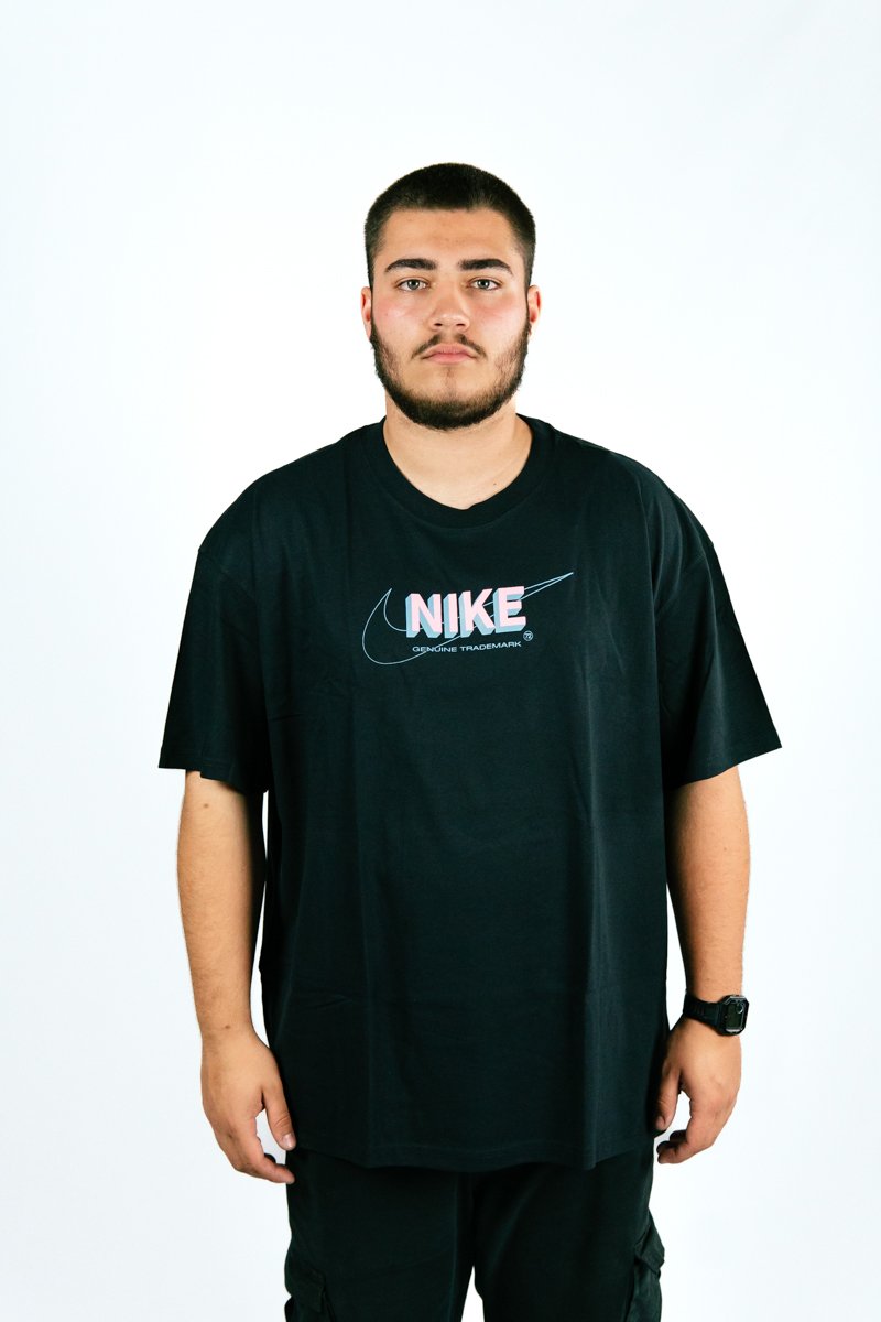 Nike the sales nike tee