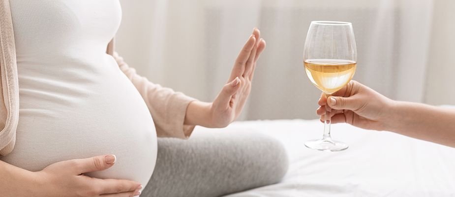 Bebidas que devem ser evitadas na gravidez - Emma Fiorezi