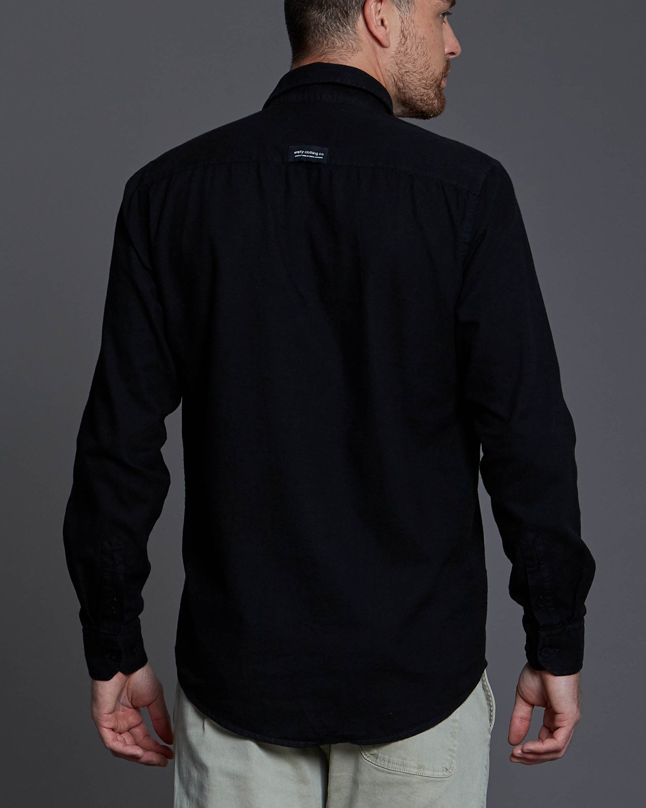 THUMB-camisa-flanel-_-preto-03