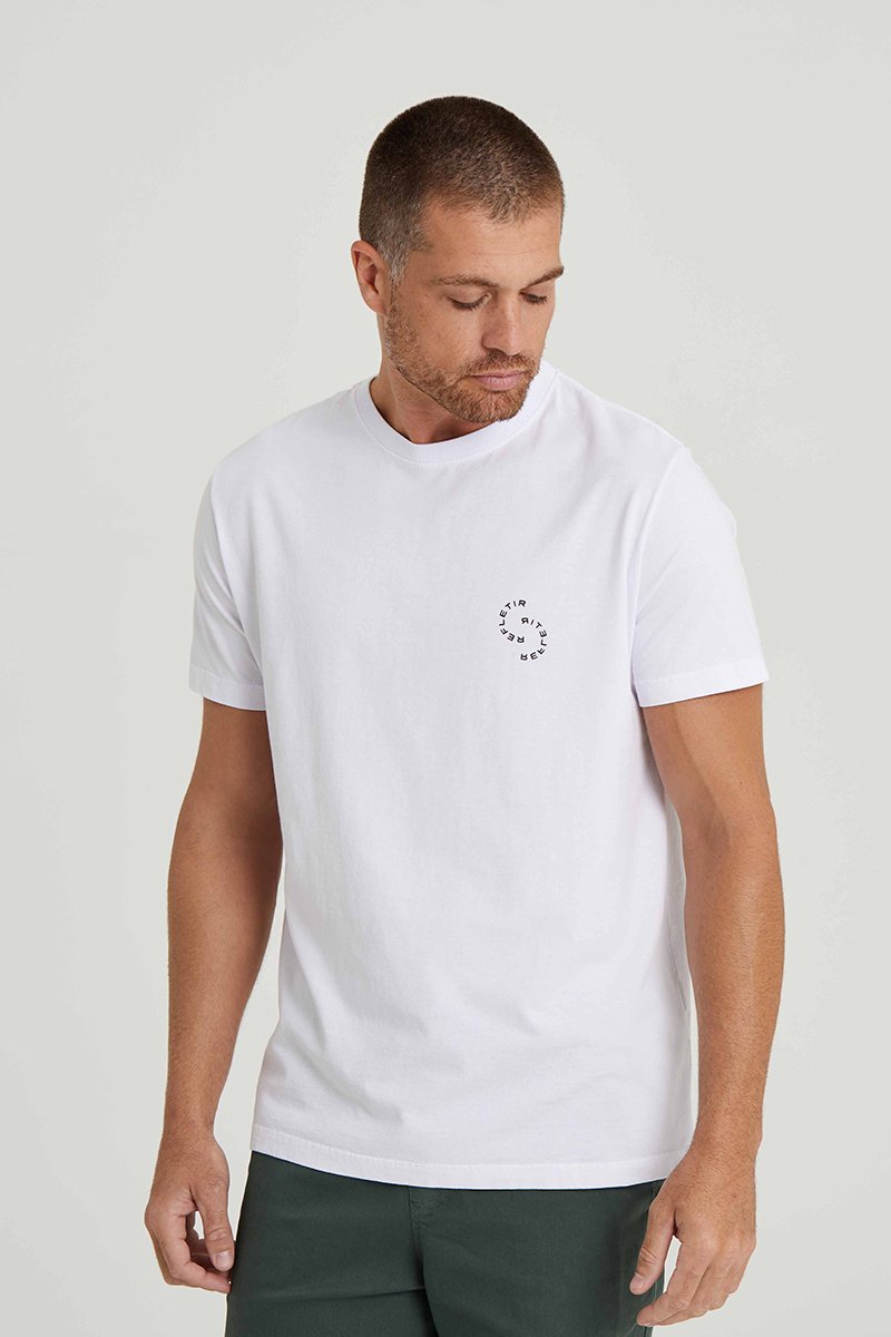 04 camiseta refletir branco