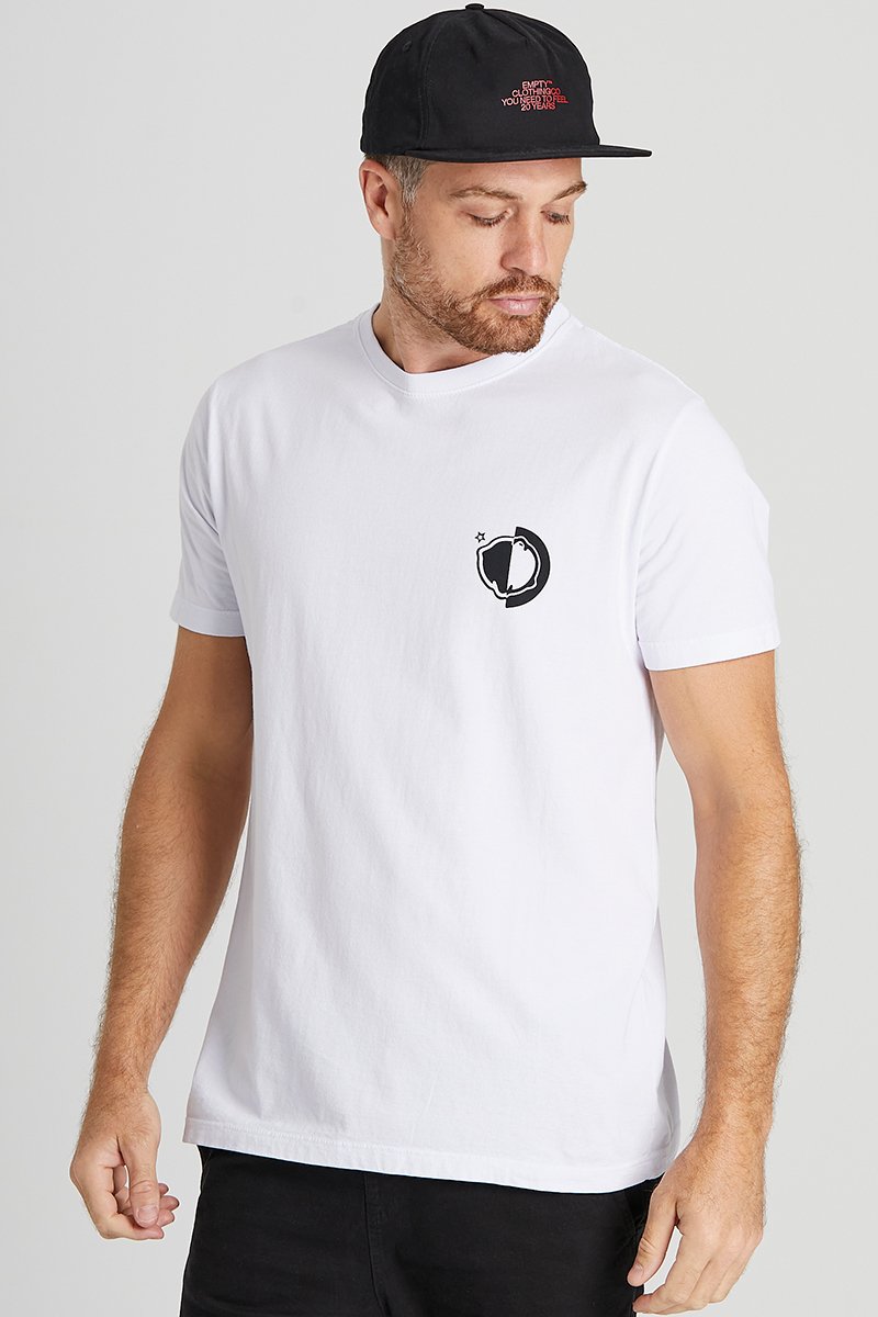 01 camiseta meteoro branco