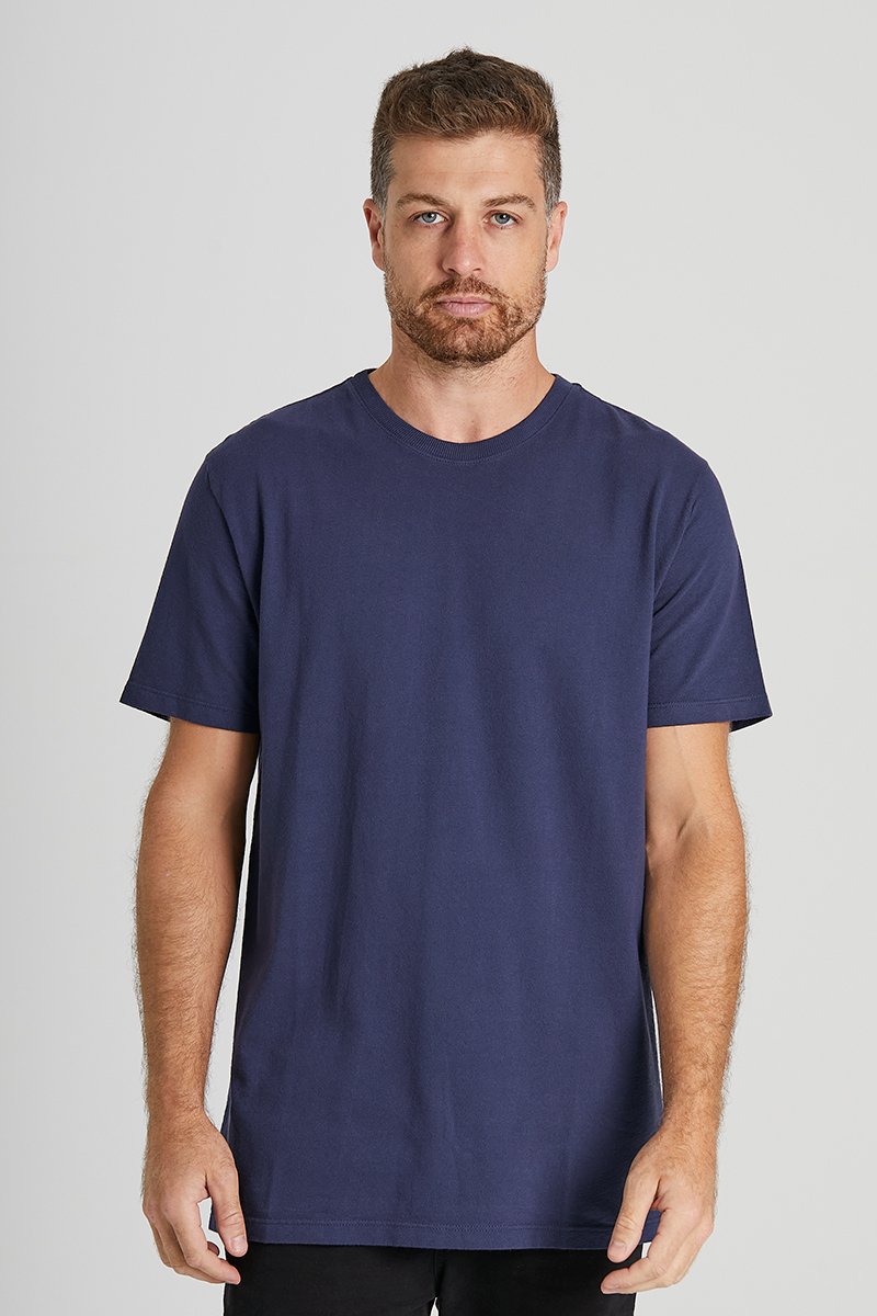 01 camiseta crepe azul marinho