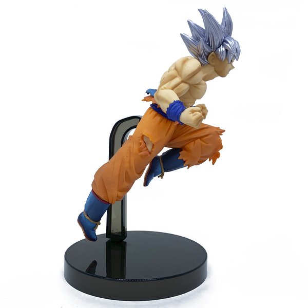 FIGURE DRAGON BALL SUPER - GOKU ULTRA INSTINTO SUPERIOR - Z-BATTLE REF:  34822/34823