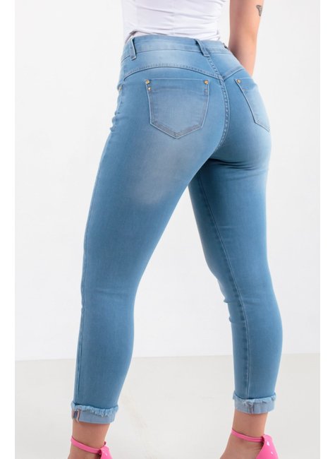 calca-jeans-cropped-empina-bumbum-10717-1477