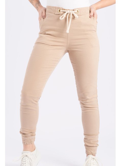 calca-jeans-jogger-com-elastico-e-cordao-10729-2285