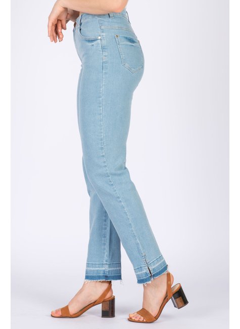 calca-jeans-reta-cigarrete-com-barra-diferenciada-10829-4445