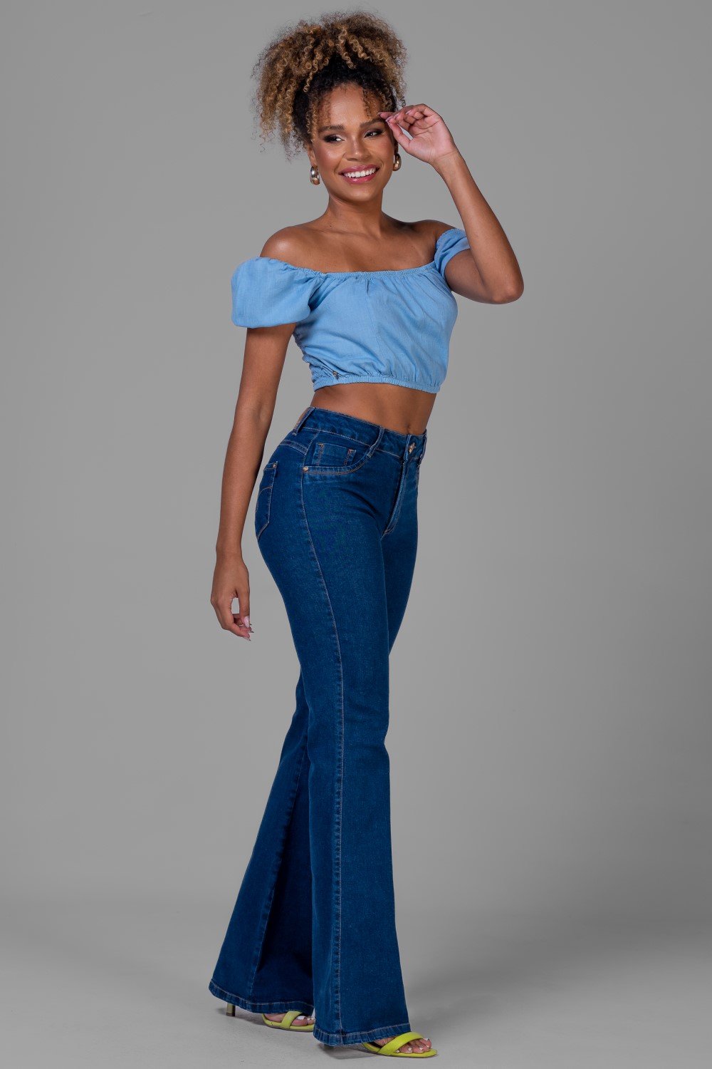 Calca jeans hot sale flare escura