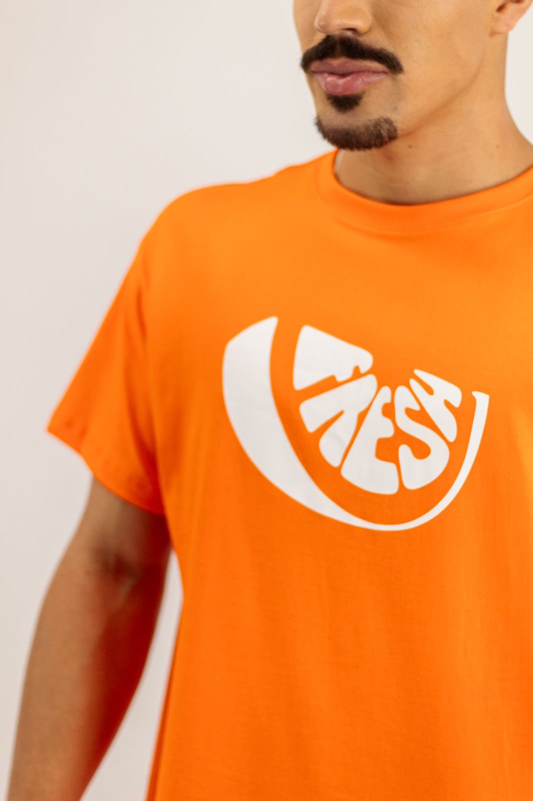 camiseta moda sustentavel laranja unissex gnine 3 copia