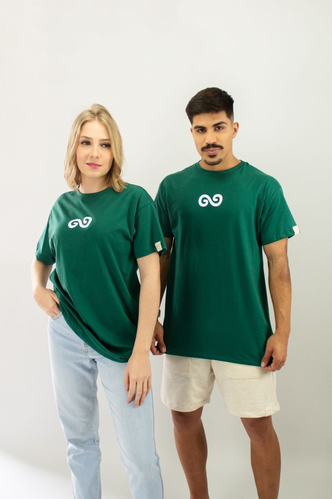 camiseta moda sustentavel verde unissex gnine
