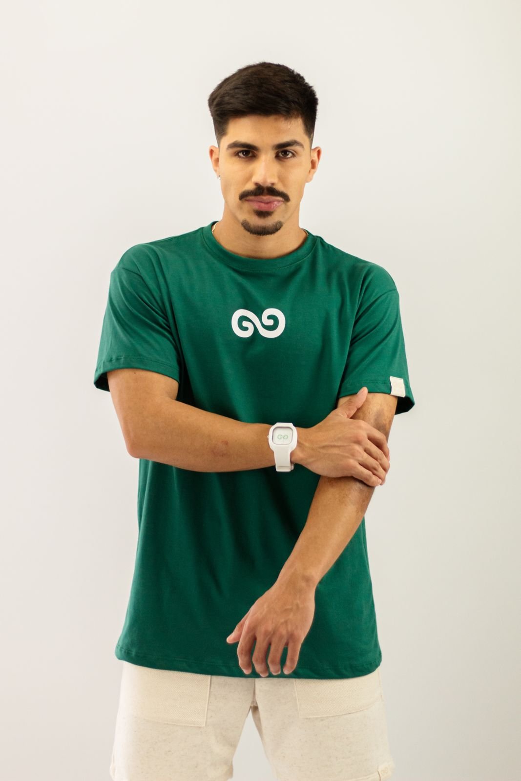 camiseta moda sustentavel verde unissex gnine 2