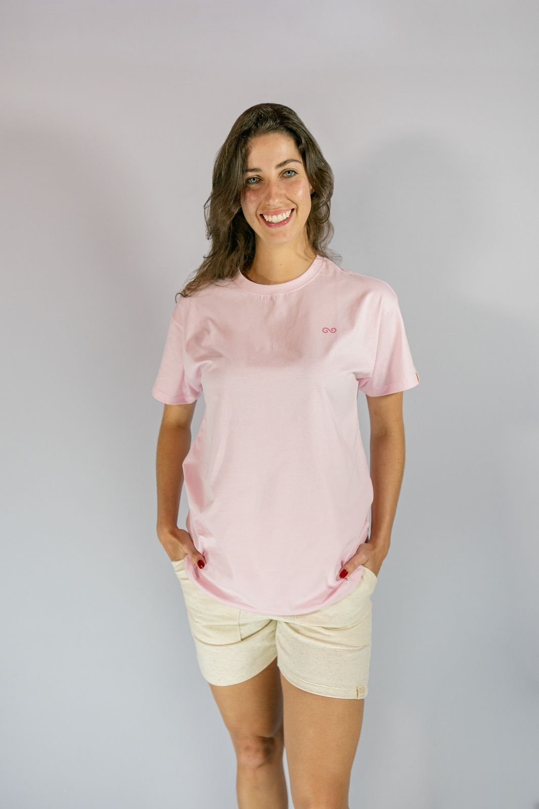 camiseta basica rosa sustentavel gnine 8