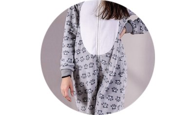 pijama macacao plush adulto feminino urso detalhes