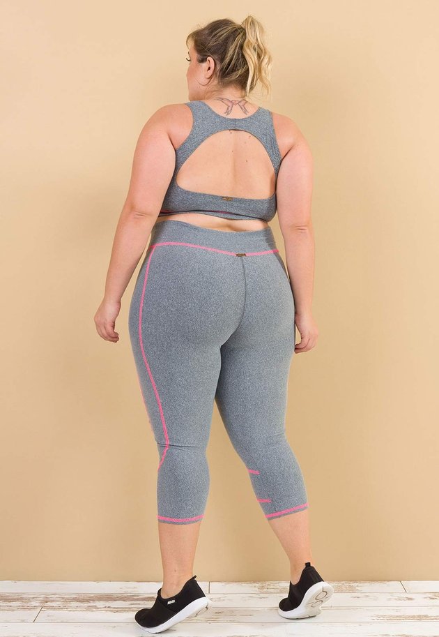 Macacão Fitness Feminino Curto com detalhe costas Mescla - Roupas