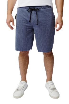 bermuda moletom bolso faca jonny size detalhe bolso marinho 0053b removebg preview