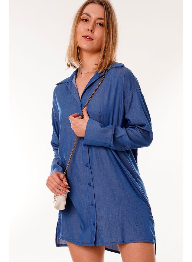 camisa oversized de viscose azul 6