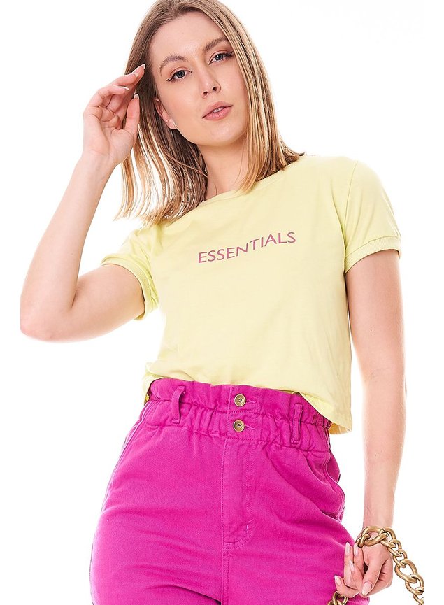 camiseta cropped com estampa localizada de malha verde neon 4