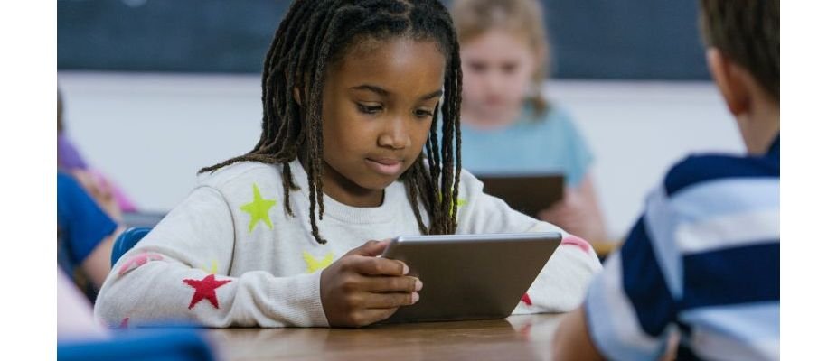 Tecnologia na Educação Infantil: Benefícios, Cuidados, Ferramentas e Mais!