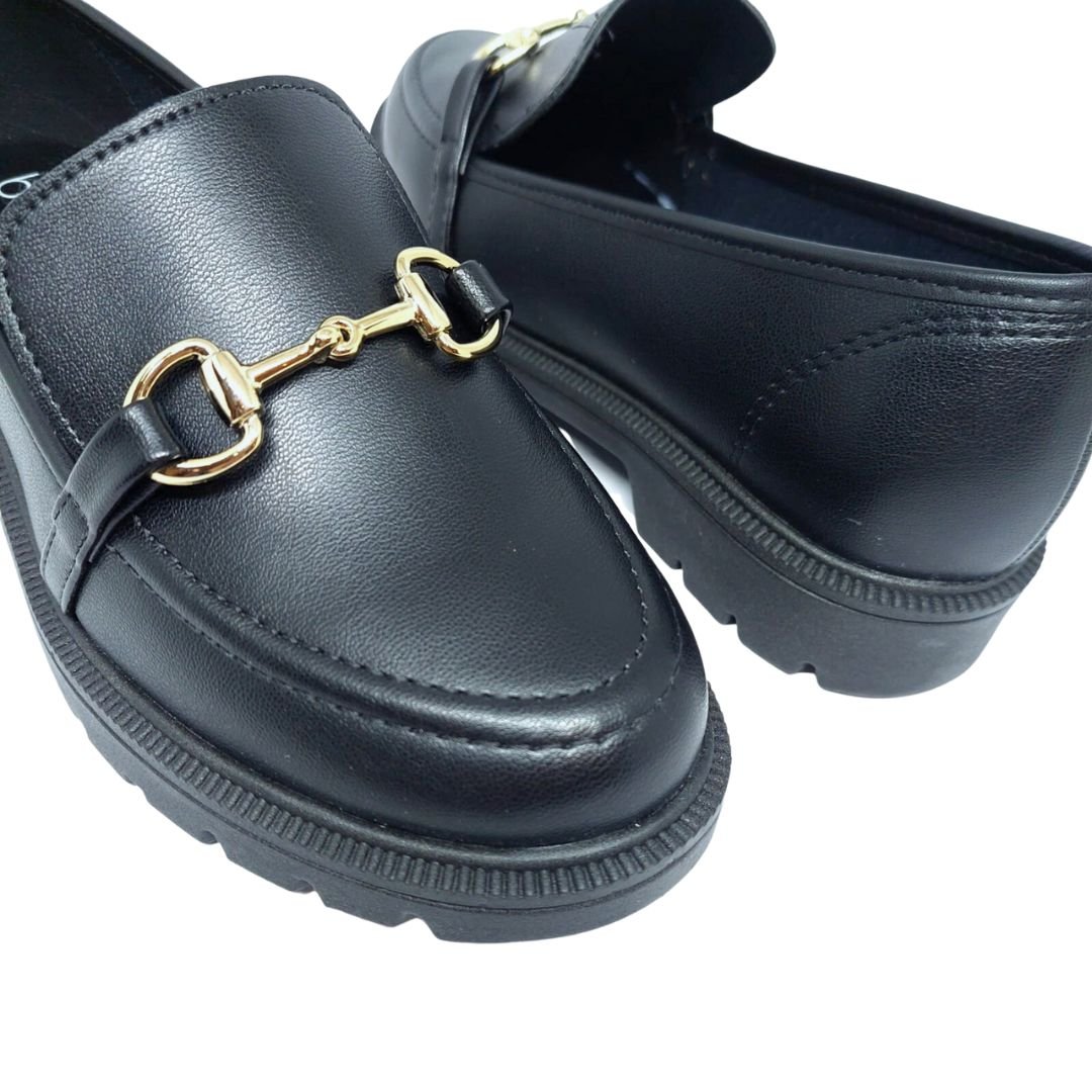 Mocassim feminino preto com hot sale fivela