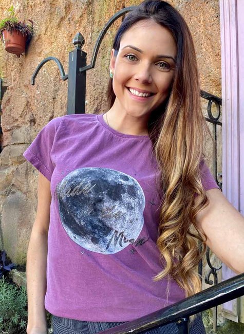 T-shirt Feminina Moon T-shirt Feminina Moon