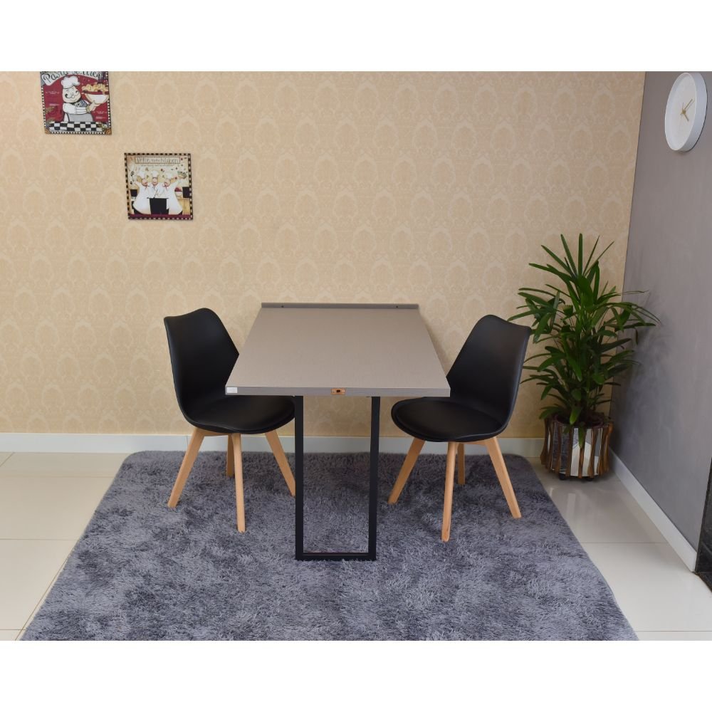 mesa dobravel retratil de parede volpi 120x75 com 2 cadeiras eiffel leda preta 3