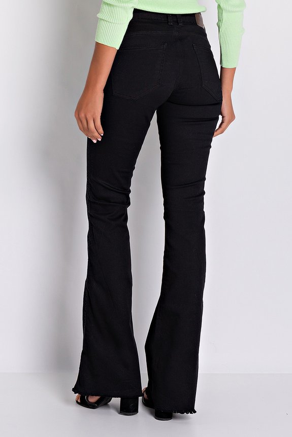 Calça Jeans Feminina Flare Cropped Calça Jeans Feminina Flare Cropped