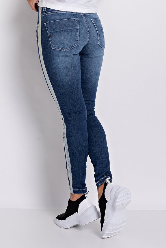 Calça Jeans Feminina Cigarrete com Faixa Calça Jeans Feminina Cigarrete com Faixa