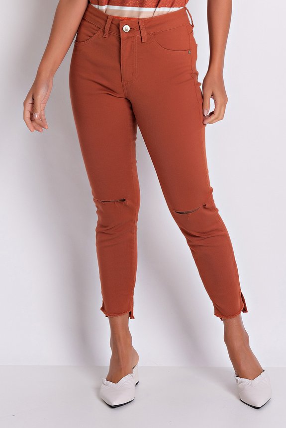 Calça Jeans Feminina Cigarrete Chloe Preta Rasgo Joelho Calça Jeans Feminina Cigarrete Chloe Preta Rasgo Joelho