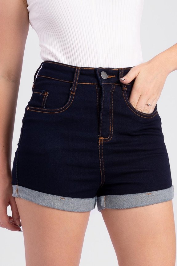 Shorts Slim Fit Jeans com Barra Dobrada Shorts Slim Fit Jeans com Barra Dobrada