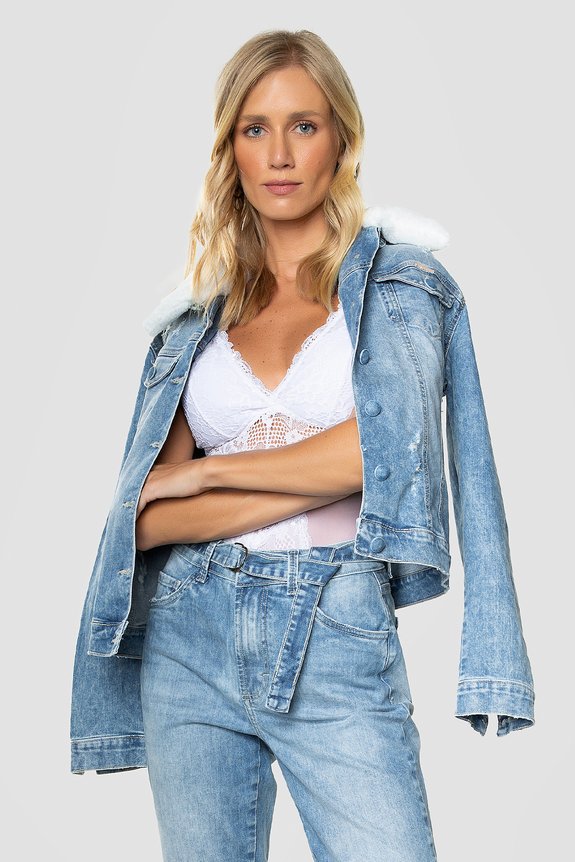 Jaqueta Jeans Feminina Marina II c/ Gola Peluciada Removível Jaqueta Jeans Feminina Marina II c/ Gola Peluciada Removível
